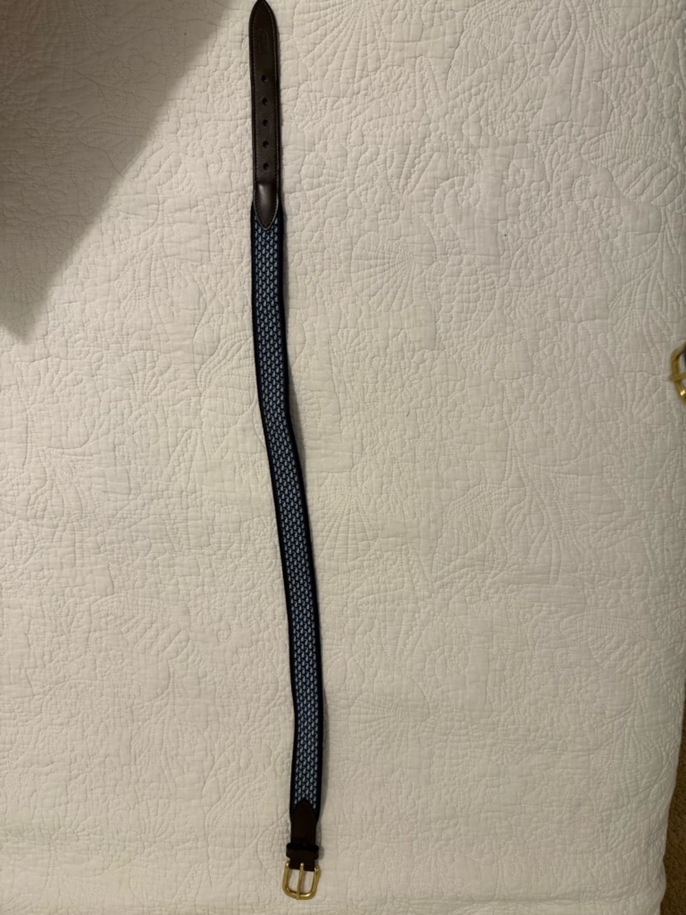 Vineyard Vines Navy and White Woven Belt with Brown Trim